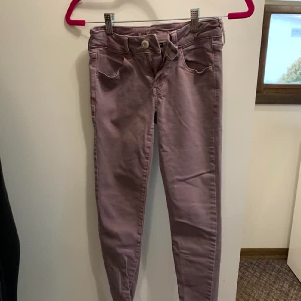 American Eagle High- Rise Jeggings. Size 2 short. 2 pairs